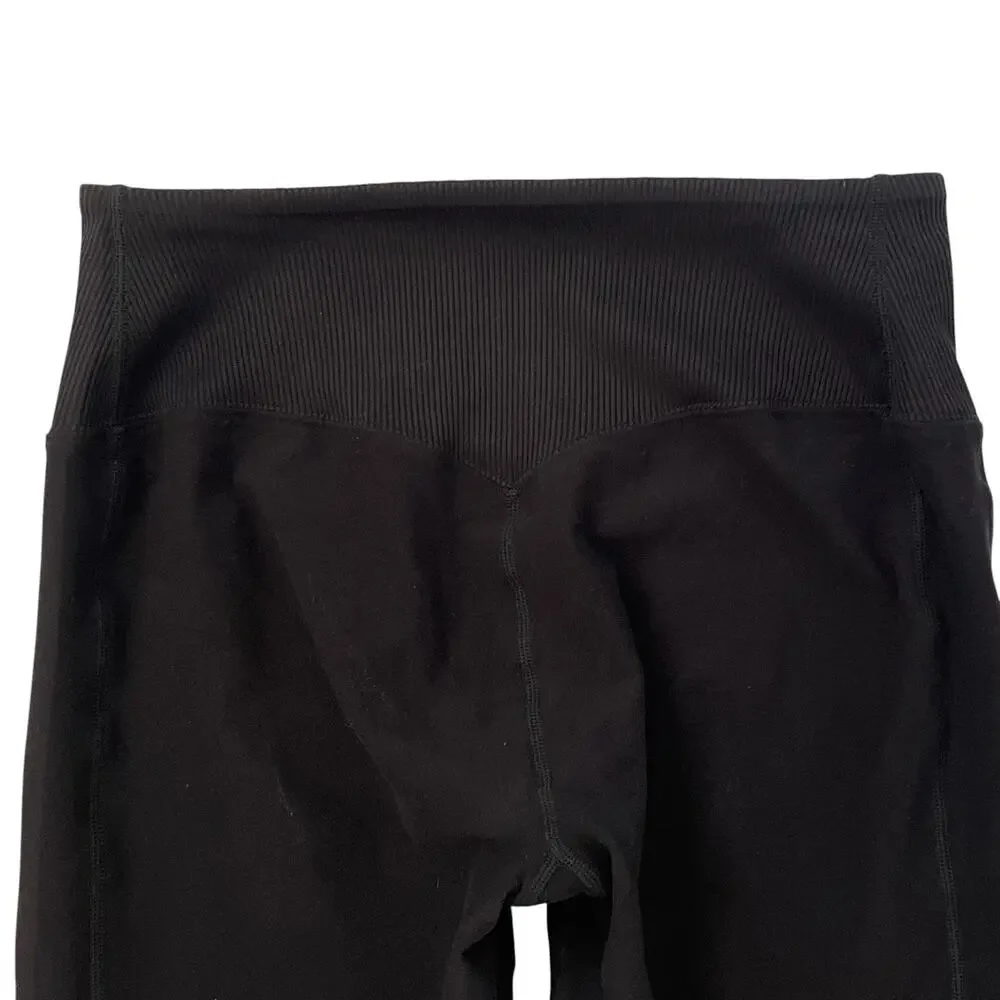Alo Leggings - Black - Ribbed at Waist and at Ankles - Size S - Picture 3 of 5